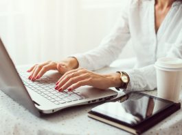 Tips to Find a Trusted Essay Writer