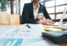 Accounting: the Job, the Pay, the Career