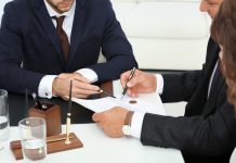Tips on How to Hire an Expert Lawyer to Try Your Pending Cases