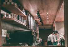 Interested In Franchising? Here Are 6 Opportunities You Can Grab