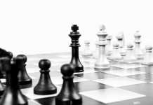 2022 Planning: How to Identify Trends & Future-Proof Your Business Chess