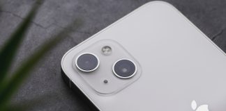 iPhone 13