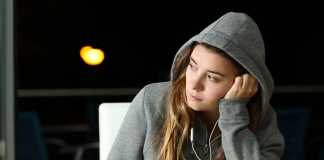 Sad Songs Can Make You Cry listening to sad song