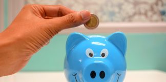 4 Useful Money Management Tips for the Single Parents