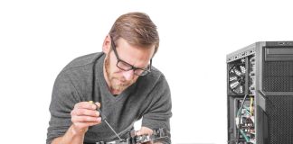 4 Ways to Size Up a Good Computer Repair Tech Computer Repair Tech