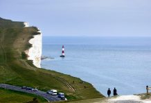 4 Phenomenal Places to See in the Great Ocean Road Region