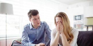How to Catch a Cheating Wife: 5 Best Ways That You Should Know Cheating Wife