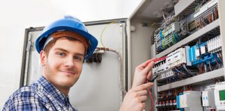 Benefits of Hiring an Electrical Contractor For Your Commercial Property electrical contractor