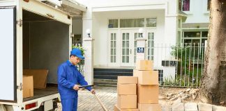 Hassle-Free Moves for Your Business with Experienced Commercial Movers commercial mover