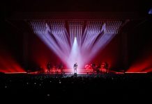 What to Take to A Concert: 5 Must-Haves Concert