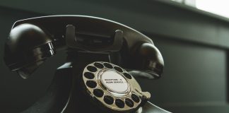 What You Need to Know About Phone Number Lookups phone