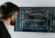 4x.fm Acquires a New Brokerage License Broker
