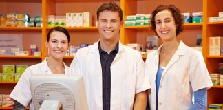 Career as a Pharmacy Technician Prospects, Qualifications, and Tips for Success