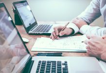 Financial Mistakes That Can Hurt Your Business Financial Mistakes That Can Hurt Your Business