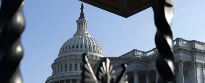 House Approval of Debt Ceiling Deal a Triumph of the Political Center