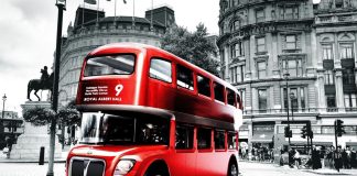 5 Reasons to Hire Corporate Chauffeur Service in London