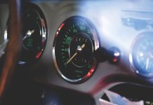 Porsche Garages: Setting the Benchmark for Premium Auto Services Porsche Garages