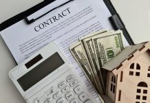 The Role of an Insurance Agency in Risk Mitigation and Financial Planning iStock-1401239903