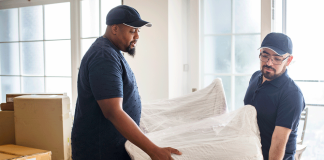 How Do Movers Charge