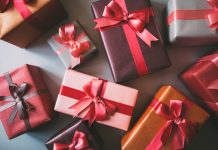 4 Affordable and Easy DIY Employee Appreciation Gifts iStock-496765932