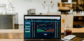 Daytrading bitcoins financial markets at a coffeeshop