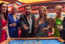 Aussie playing in casino