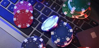 online casino on laptop