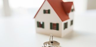 Home and house keys