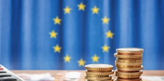 Coin stacks and Flag of Europe