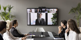 Business team and leader meeting online and offline