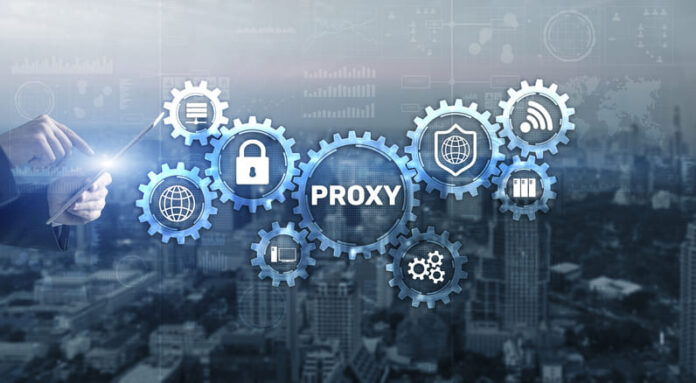 Network administrator access the proxy server.