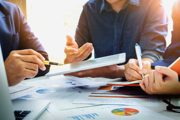 Business Finance, accounting, contract, advisor investment consulting marketing plan for the company with using tablet and computer technology in analysis