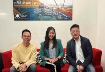 (From L to R) Gary Ng, Co-Founder, viAct; Linda Liu, Vice President, VentureWave Capital; and Hugo Chuek, Co-Founder, viAct