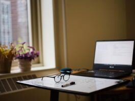 laptop on study table