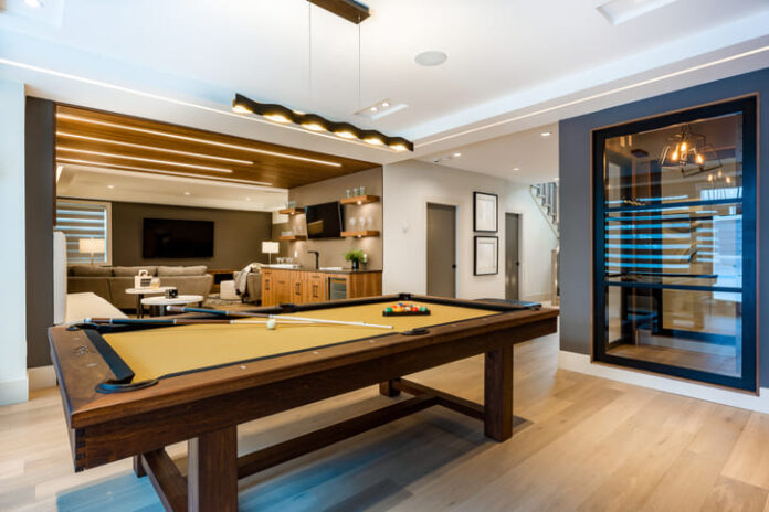 iStock-2068757704 (1) Pool Tables in the home office