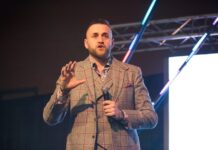 Jason Brown on Building Strong Business Relationships: The Key to Lasting Success Jason Brown