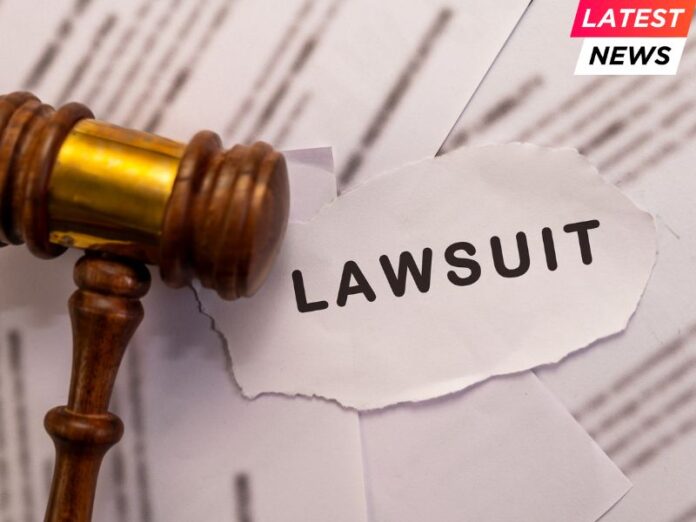 Trump - Lawsuit Gavel Trump - Lawsuit Gavel