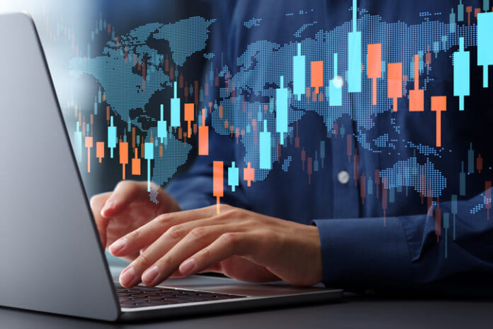 Man managing a Forex business