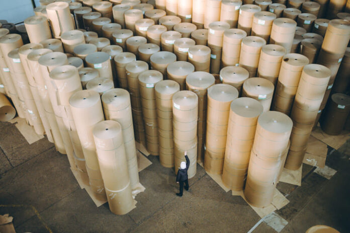 Material-Driven Quality Control in Paper Formation