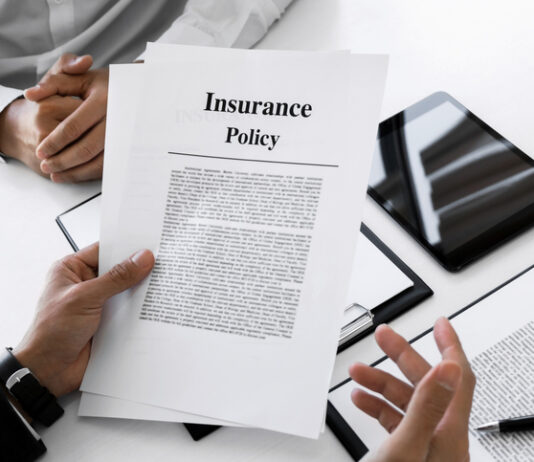How Policy Renewal Decisions Affect Long-Term Protection insurance policy renewal