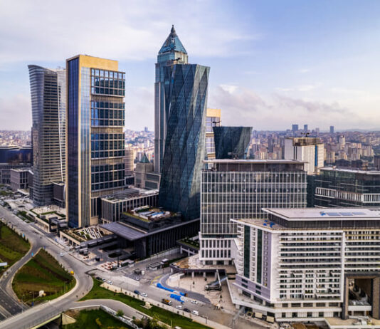 Can Turkey Grow Faster While Quietly Showing Inflation the Door?