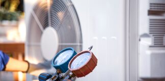 Old HVAC System - HVAC system service technician